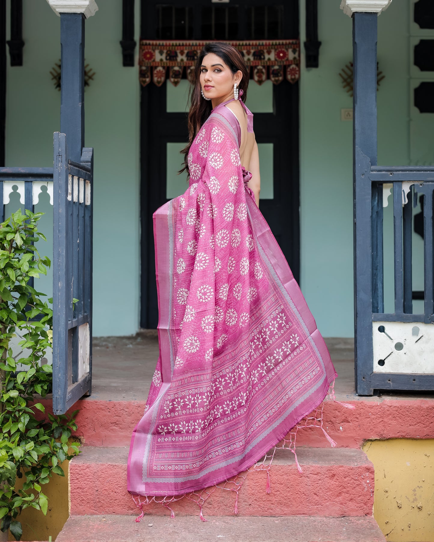 Royal Charm Pure Linen Saree with Tassels.