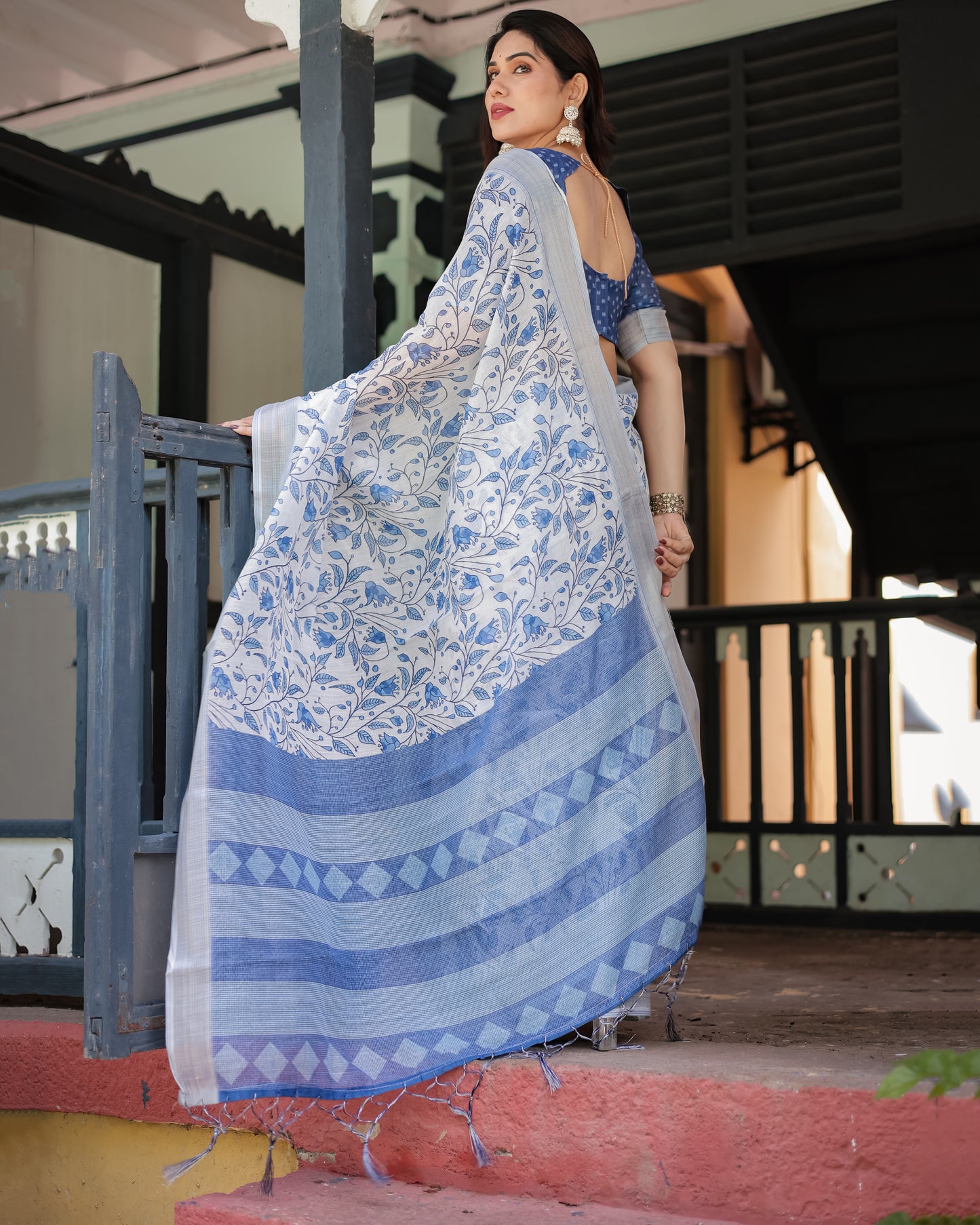 Floral Blues Pure Linen Saree with Tassels.