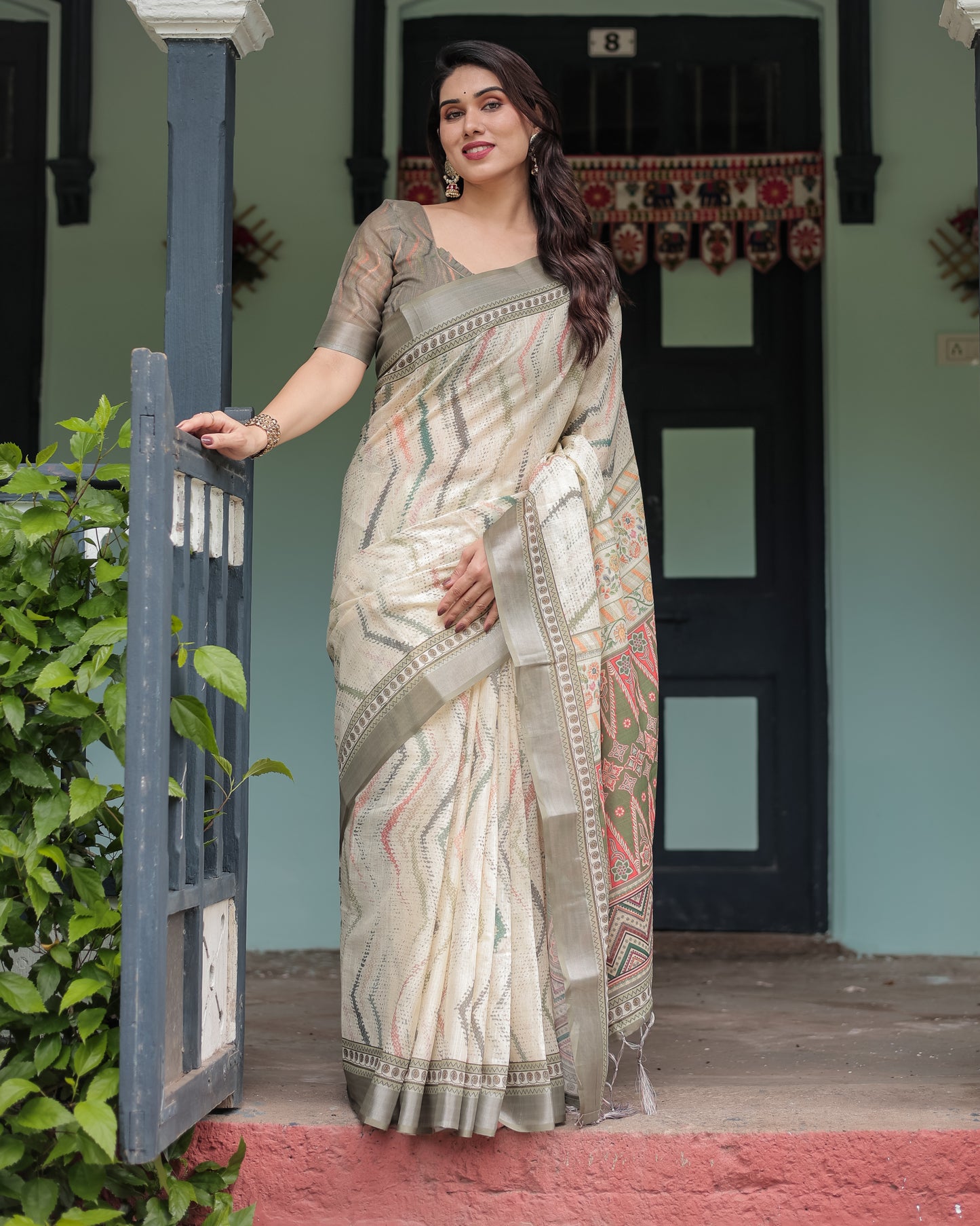 Pastel Green & Beige Linen Saree.