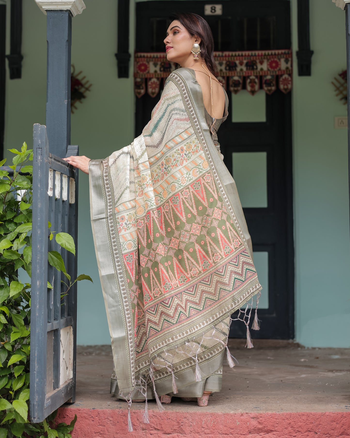 Pastel Green & Beige Linen Saree.
