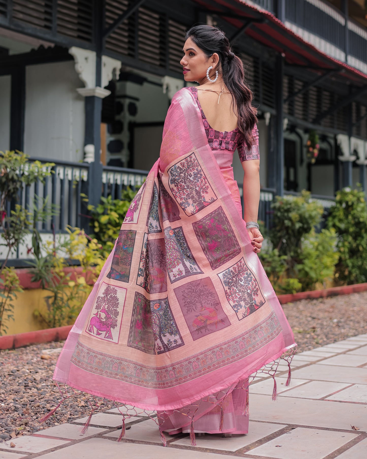Graceful Pink Digital Print Linen Saree.