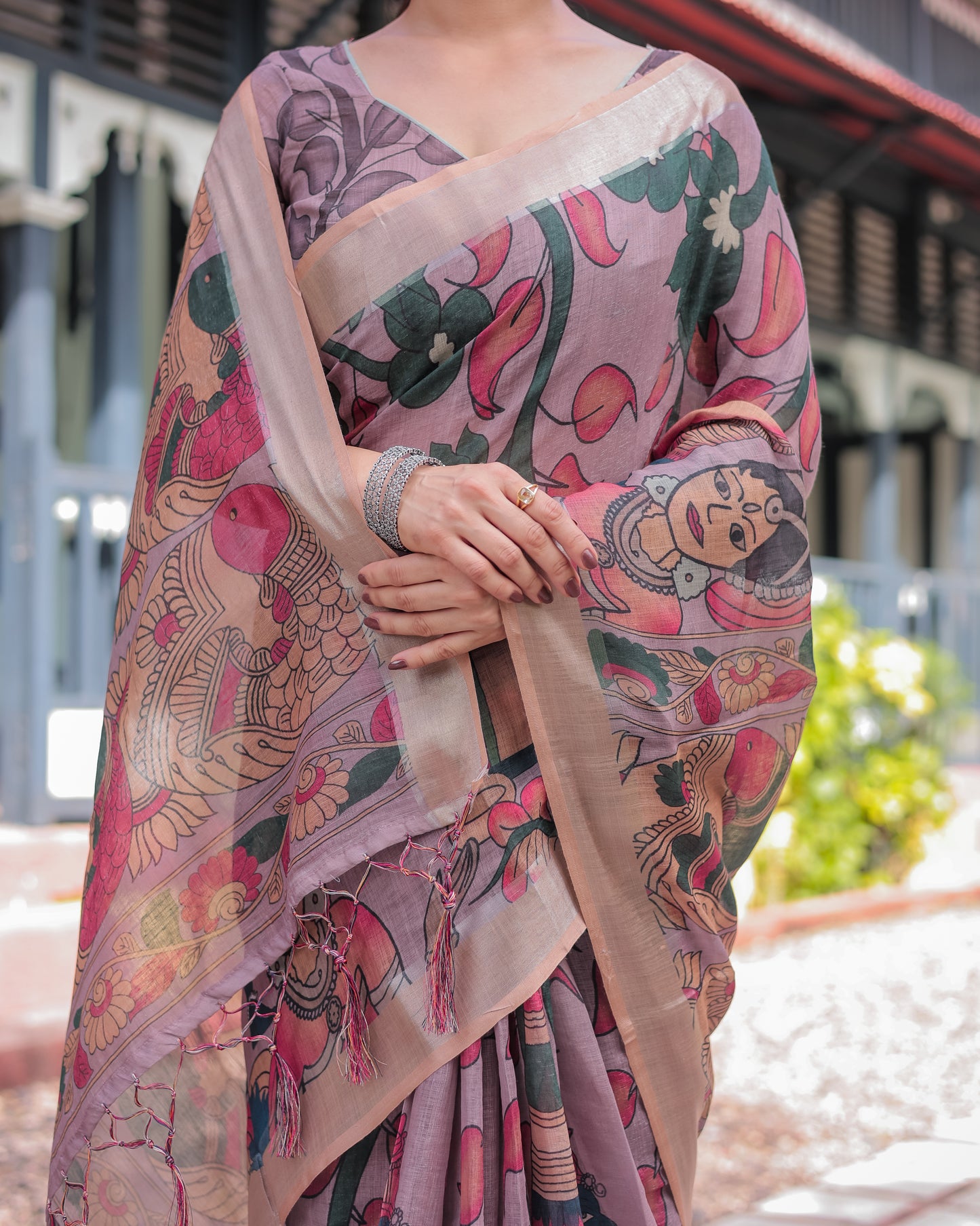 Graceful Mauve Digital Print Linen Saree.