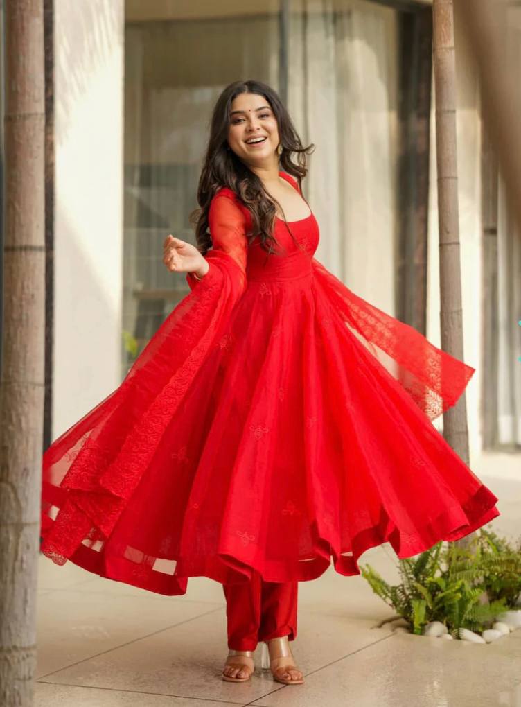 Latest Trendy New Red Anarkali Outfit.