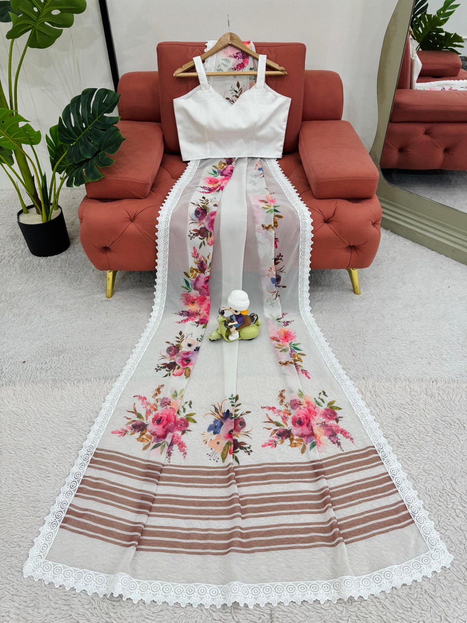 Beautiful White Designer Party Wear Saree Collection.