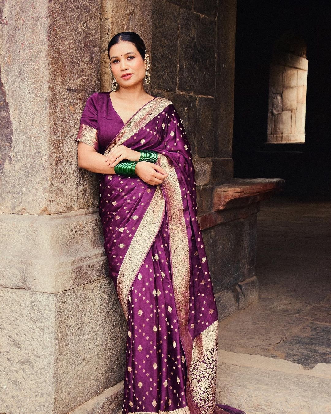 New Design Elegant Look Banarasi Soft Silk Saree.