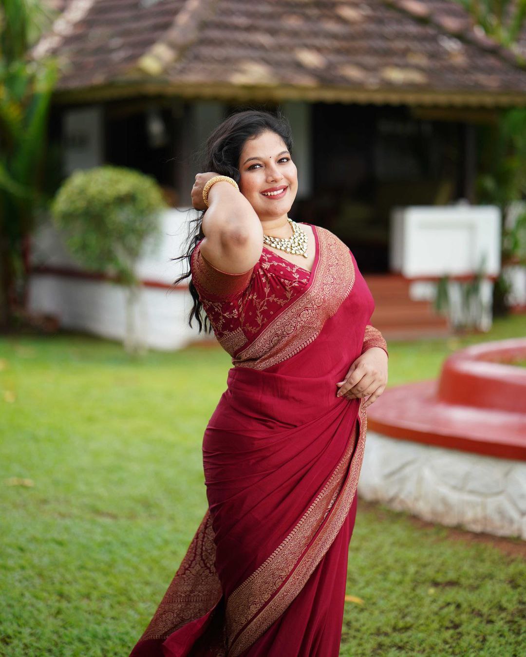 Latest New Trendy Banarasi Silk Saree Collection.