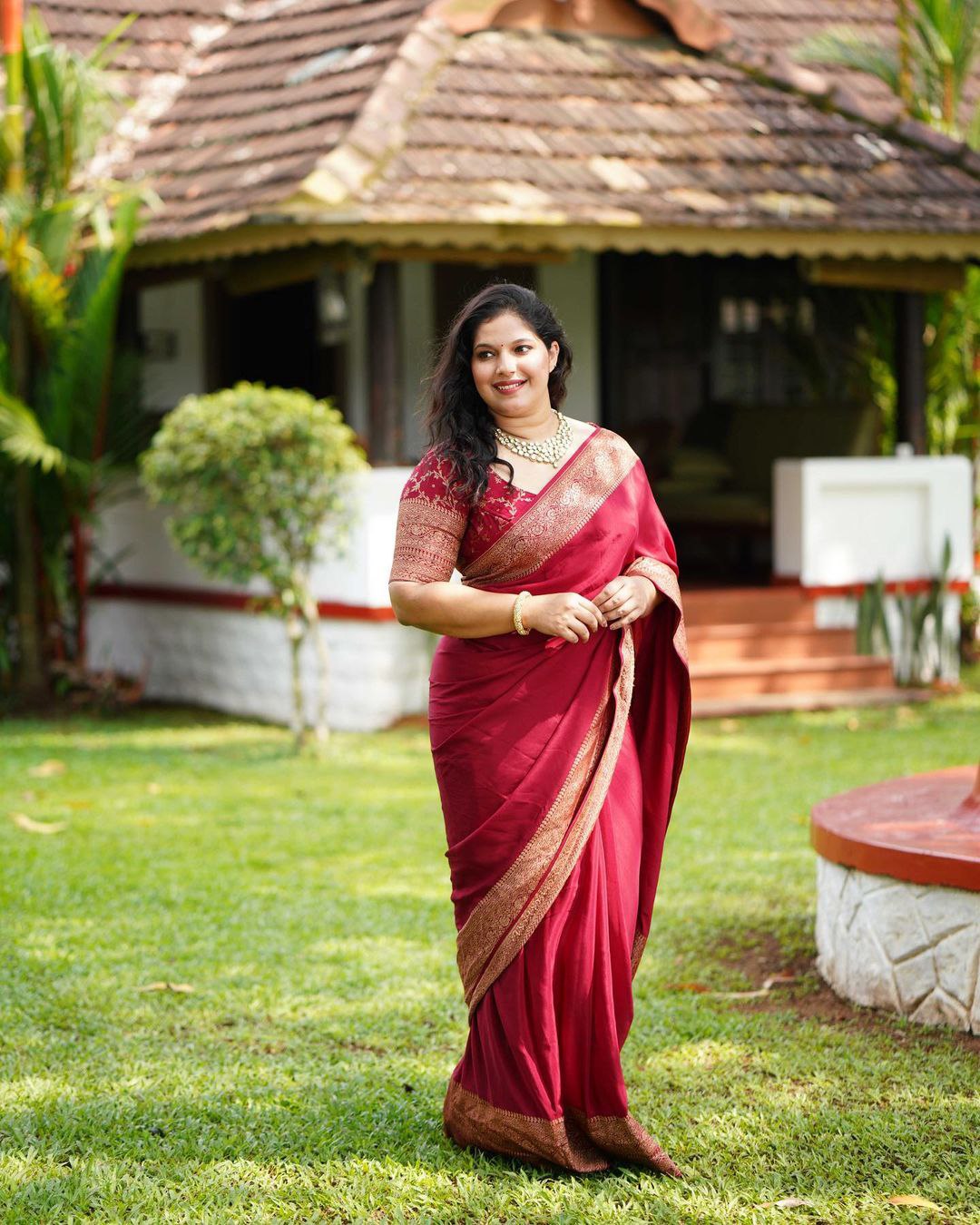 Latest New Trendy Banarasi Silk Saree Collection.