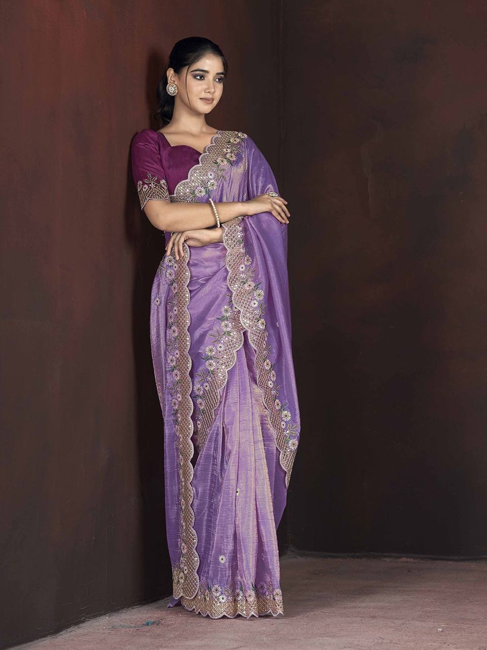Best Designer Wedding Wear Special Gold Crunchy Saree Collection.