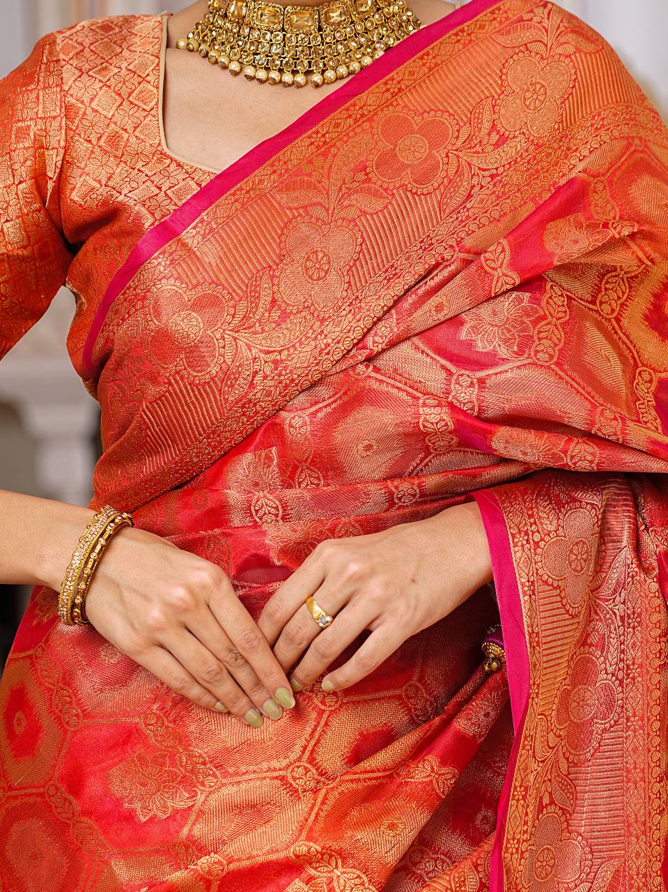 Royal Look Pretty Pure Organza Saree Collection.