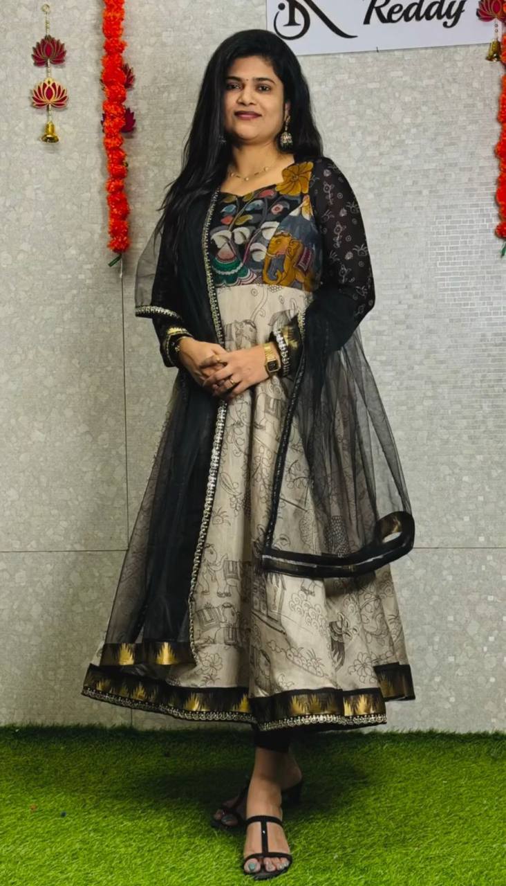 Beautiful Kalamkgari Printed Gown Collection.