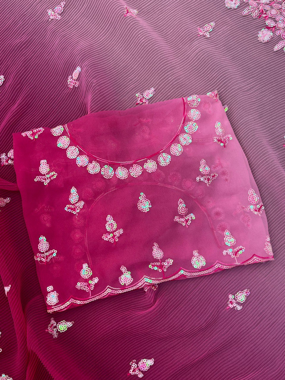 Pretty Light Dark Pink Shaded Heavy Georgette Saree Collection.