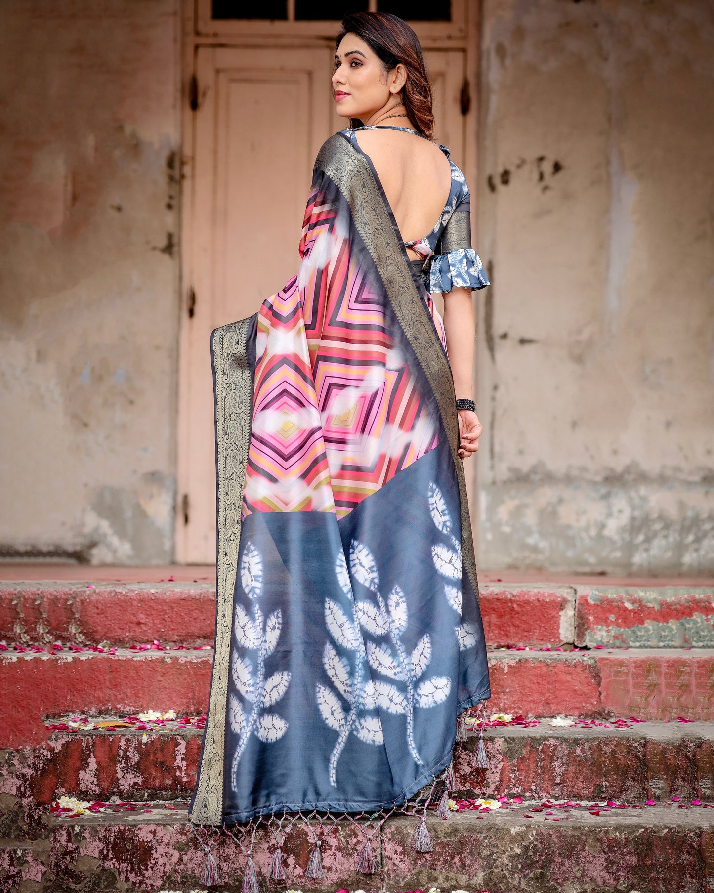 Pure Silk Digital Printed Occasions Wear Special Saree.