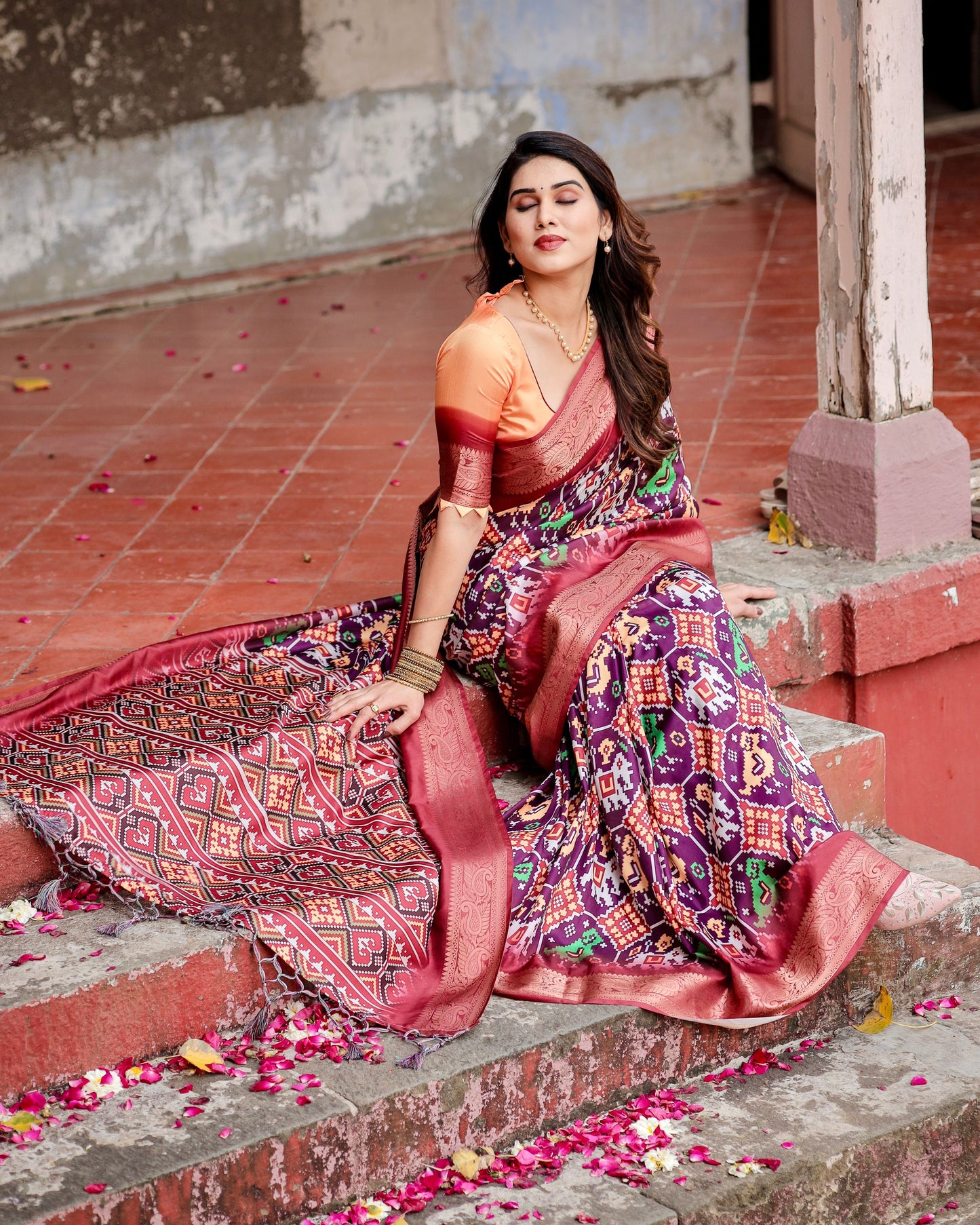 Beautiful Wedding Special Patola Pure Silk Saree.