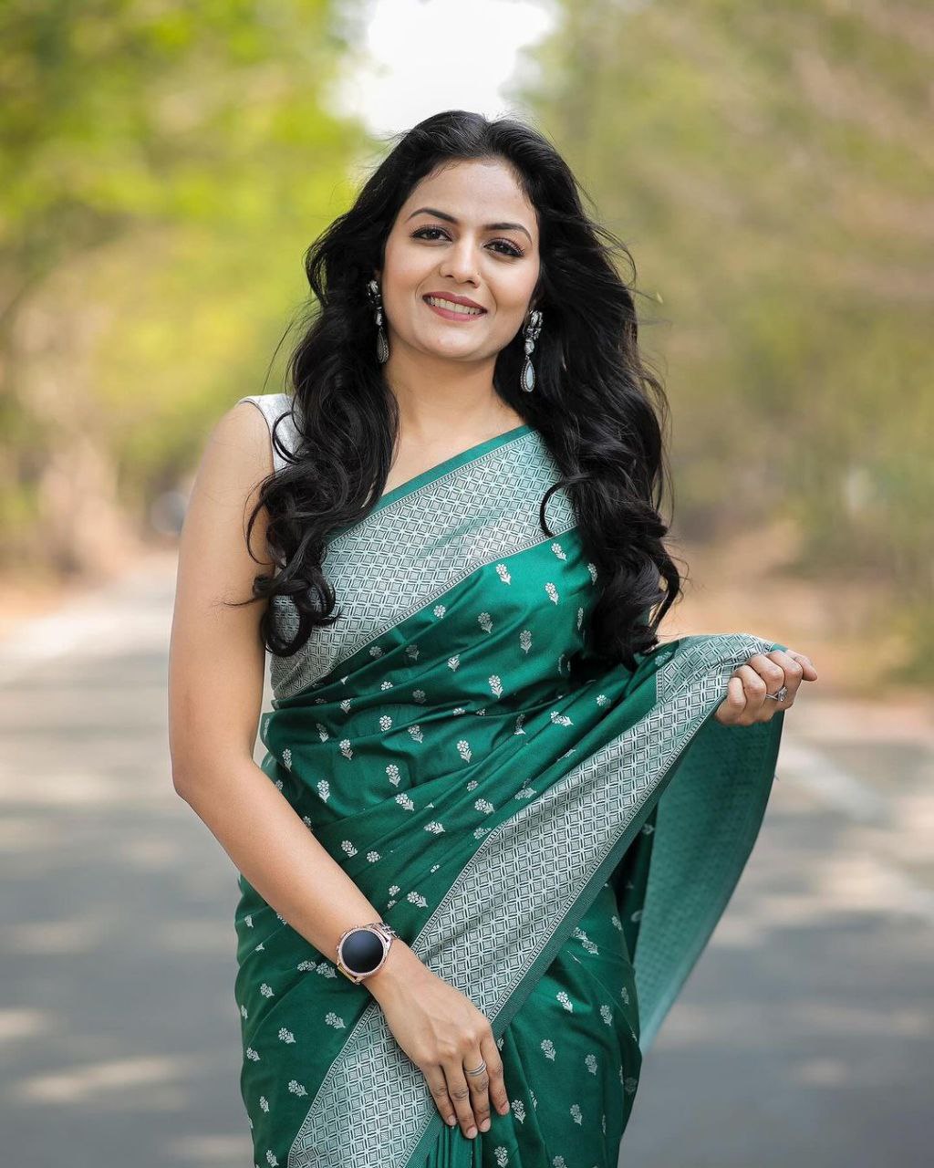 Premium Latest New Banarasi Soft Silk Saree.