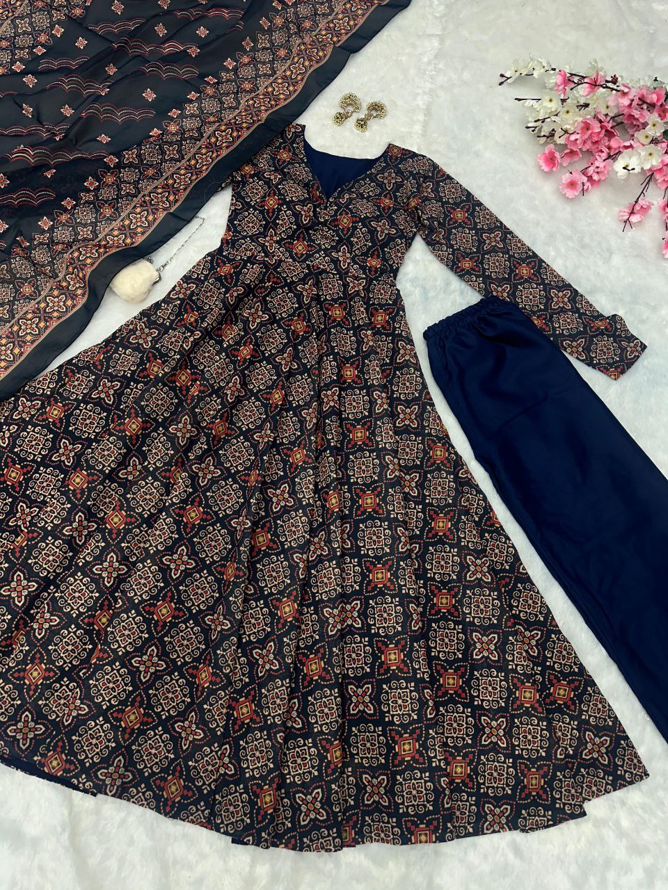 Latest Designer Party Wear Anarkali Plazzo Suit Set.