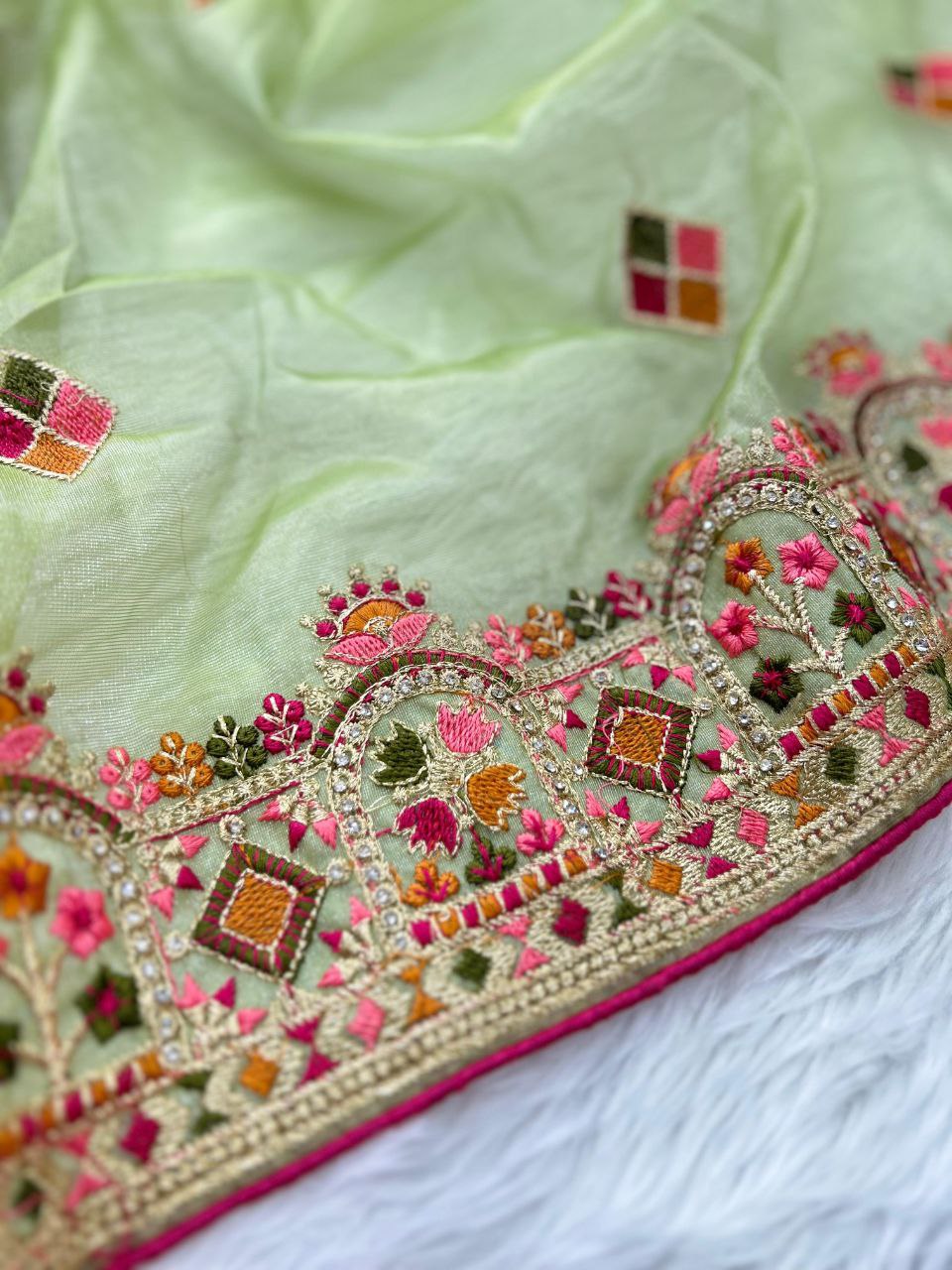 Pista Color Twill Net Designer Saree Collection.