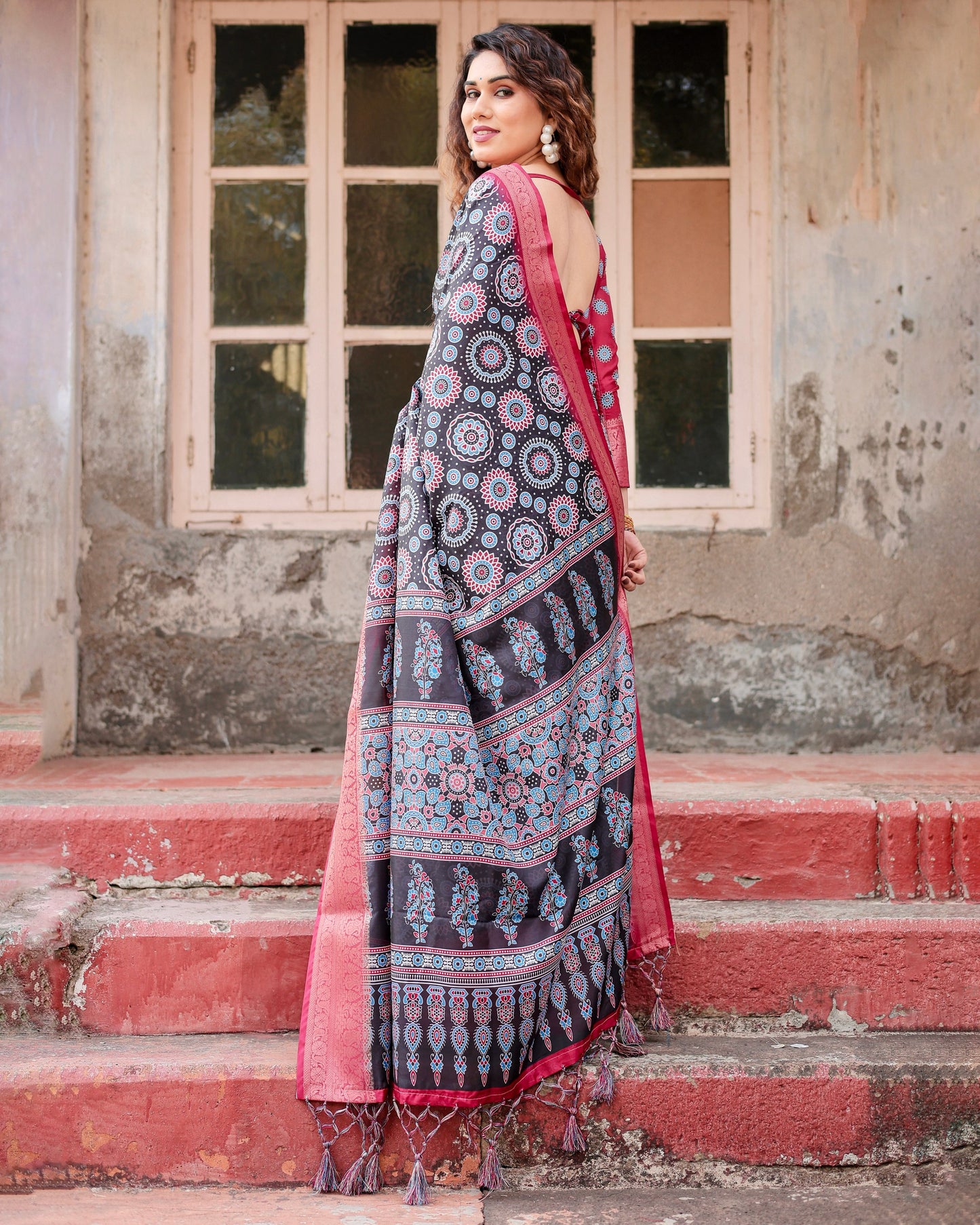 Impressive Look Pure Silk Digital Printed Saree.