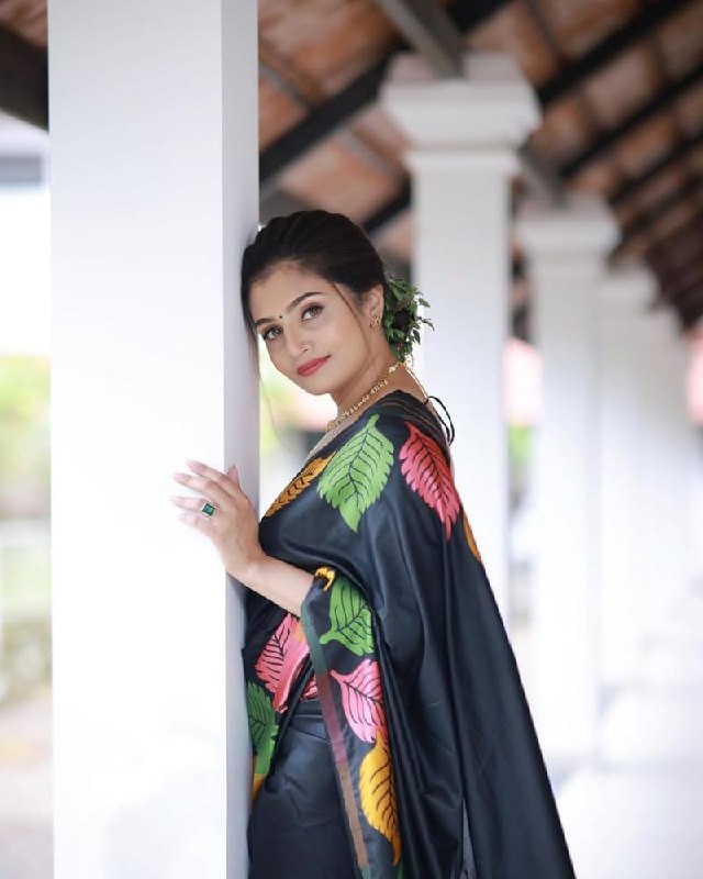 Latest New Banarasi Soft Silk Saree Collection.