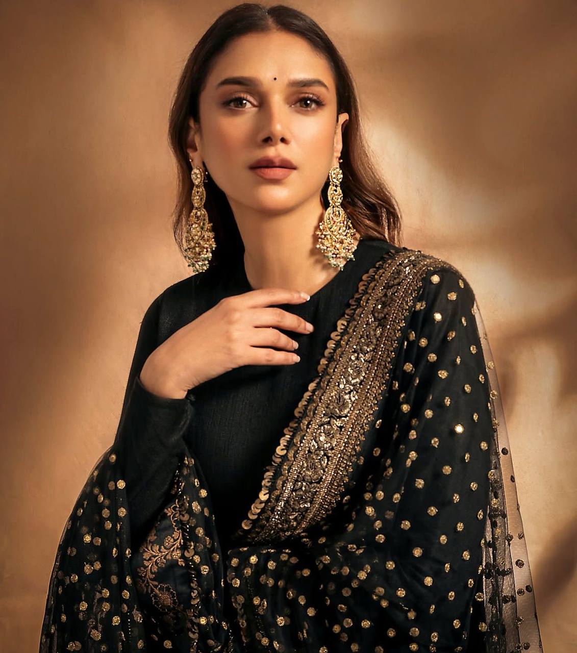 Latest Trendy Designer Party Wear Black Gown.
