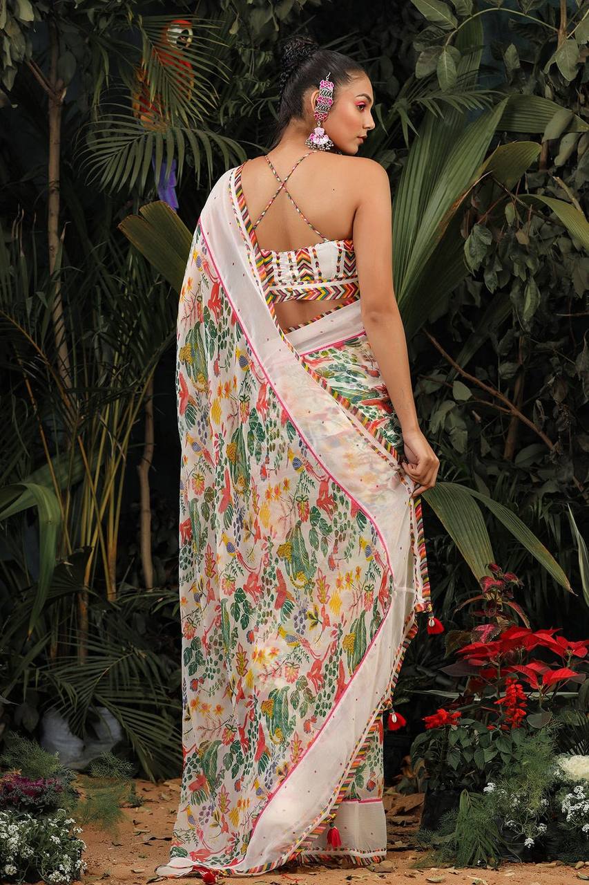Beautiful Digital Printed Faux Georgette Saree.