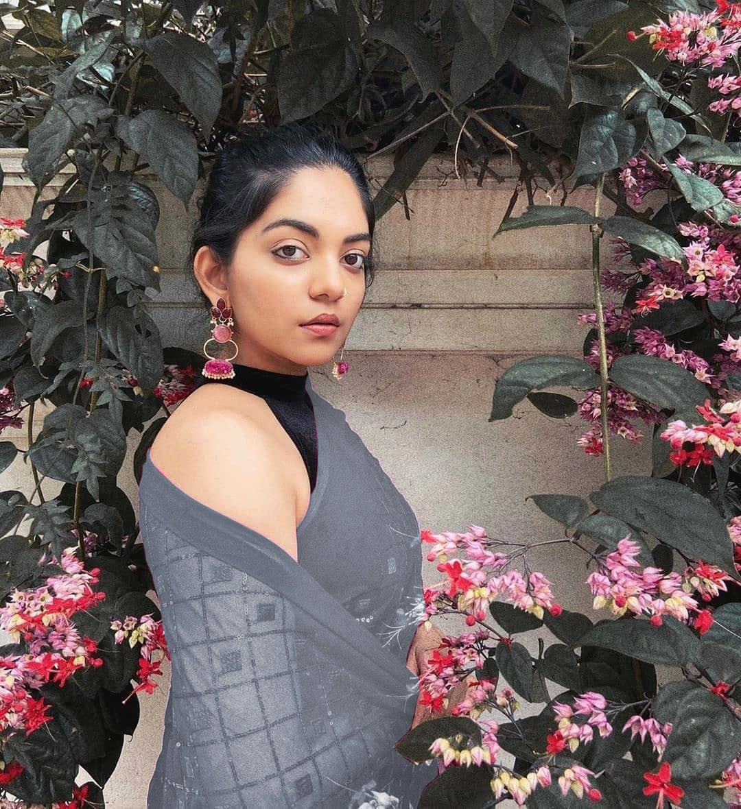 Occasions Wear Special Grey Colour Sequence Work Georgette Saree.