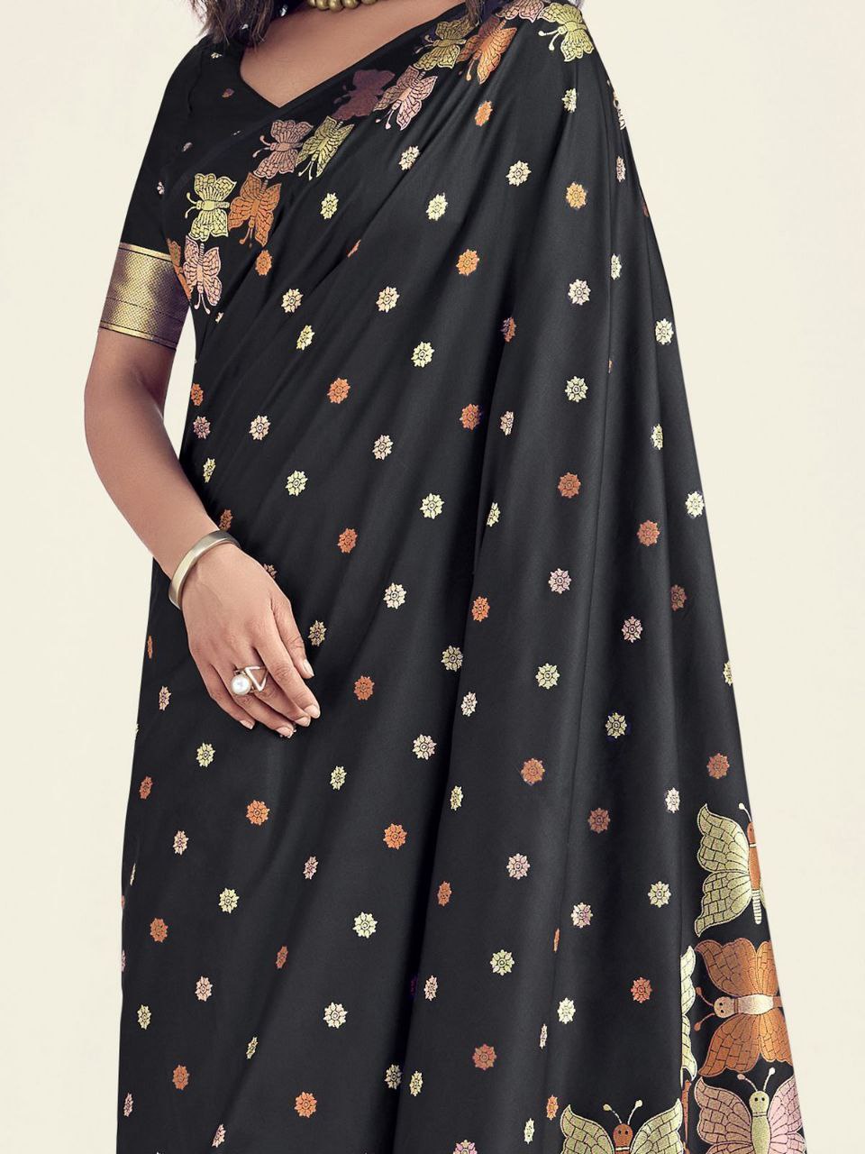 Premium Quality Lichi Silk Saree Collection.