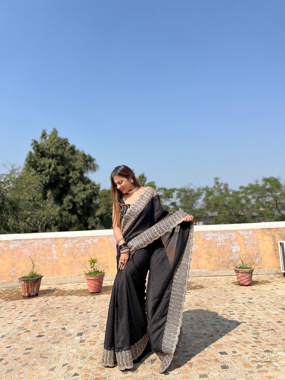 New Party Wear Special Heavy Blooming Vichitra Silk Black Saree.