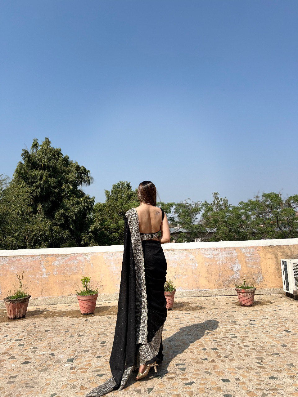 New Party Wear Special Heavy Blooming Vichitra Silk Black Saree.