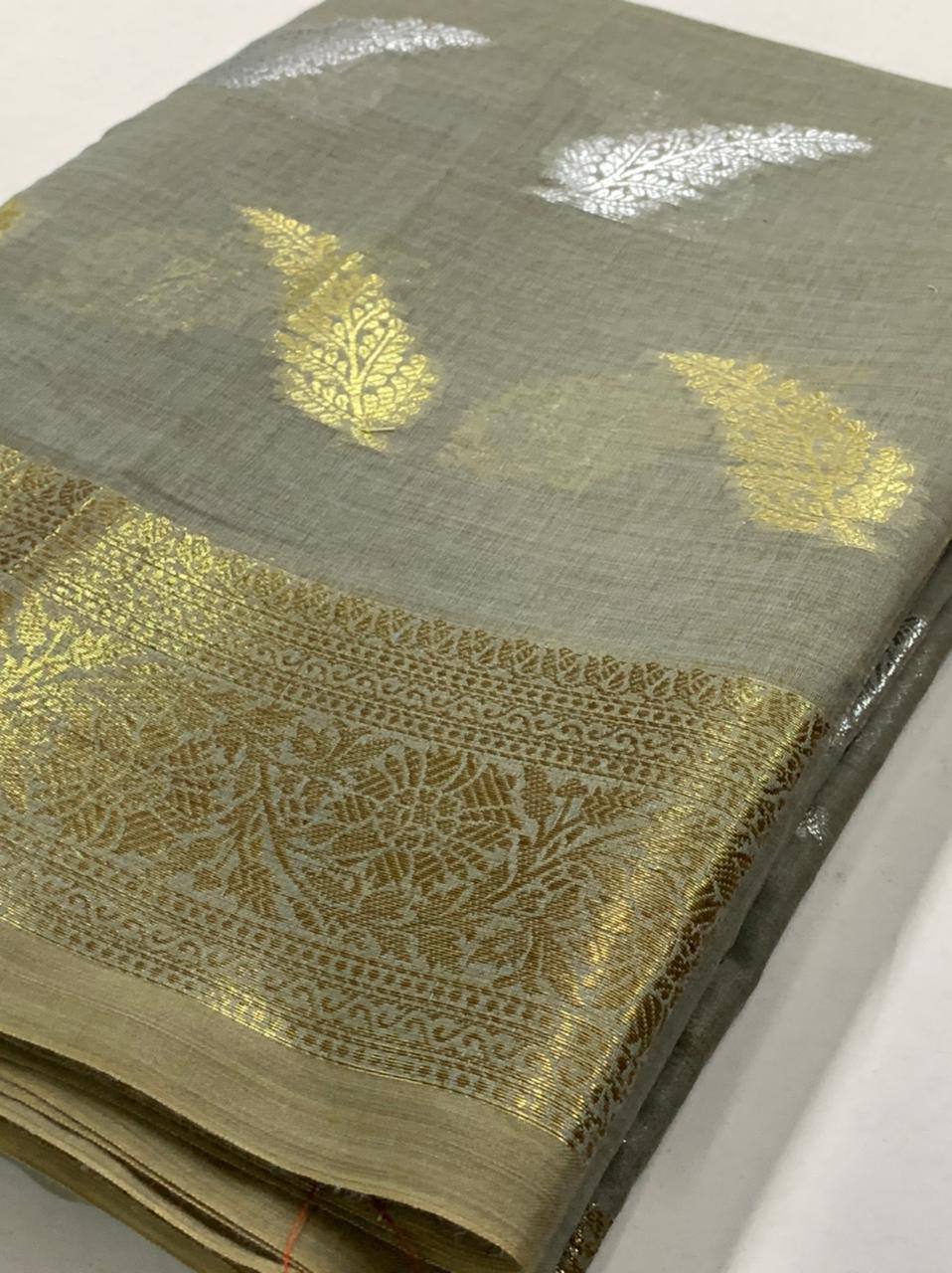 Beautiful Elegantly Designer Cotton Silk Saree.