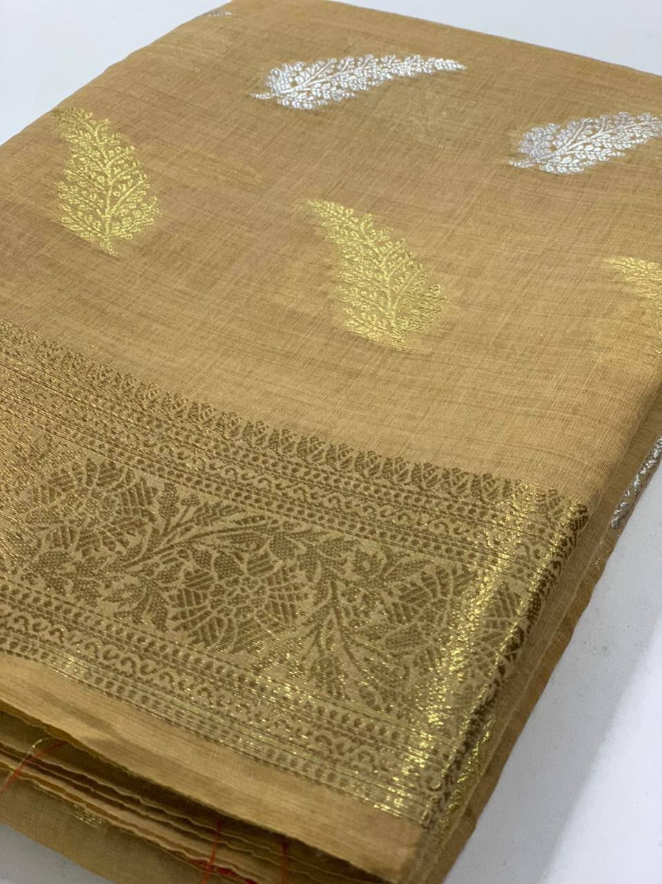 Preety Look Premium Cotton Soft Silk Dark Beige Color Saree.