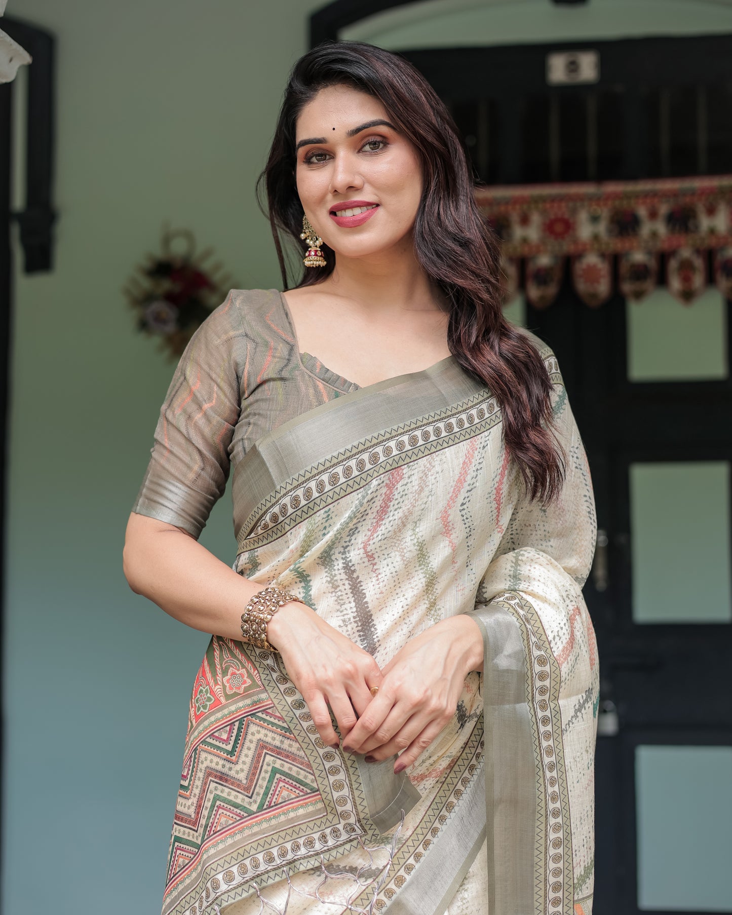 Pastel Green & Beige Linen Saree.