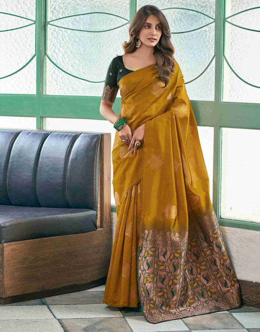 Haldi Functions Special Beautiful Banarasi Soft Silk Saree.