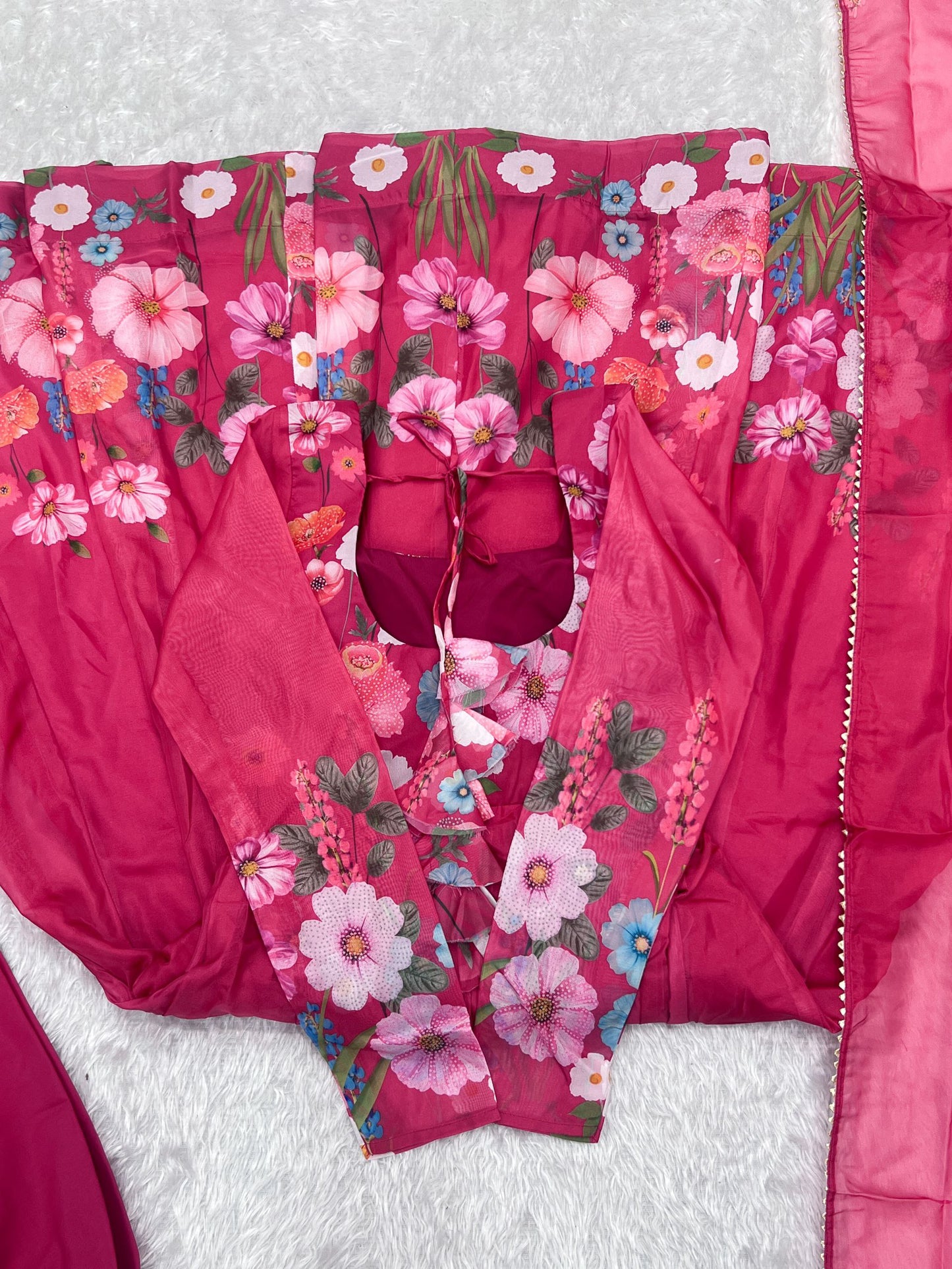 Beautiful Pretty Designer Pink Anarkali suit.