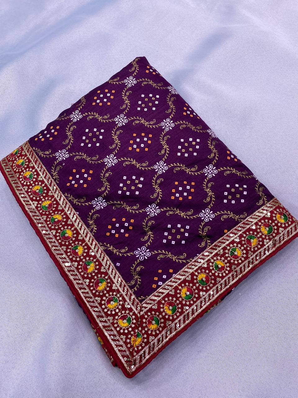 Ocassion Wear Special Purple Bandhani Vichitra Silk Saree Collection.