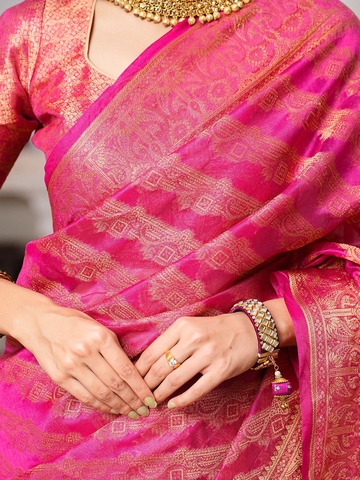 Gorgeous Pink Colour Pretty Organza Saree Collection.