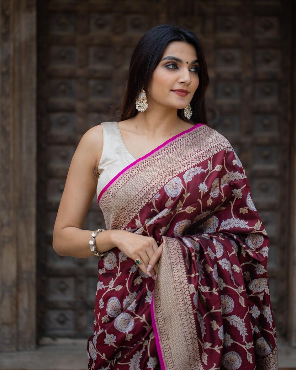 Indian Weddings Special Soft Lichi Silk Saree.