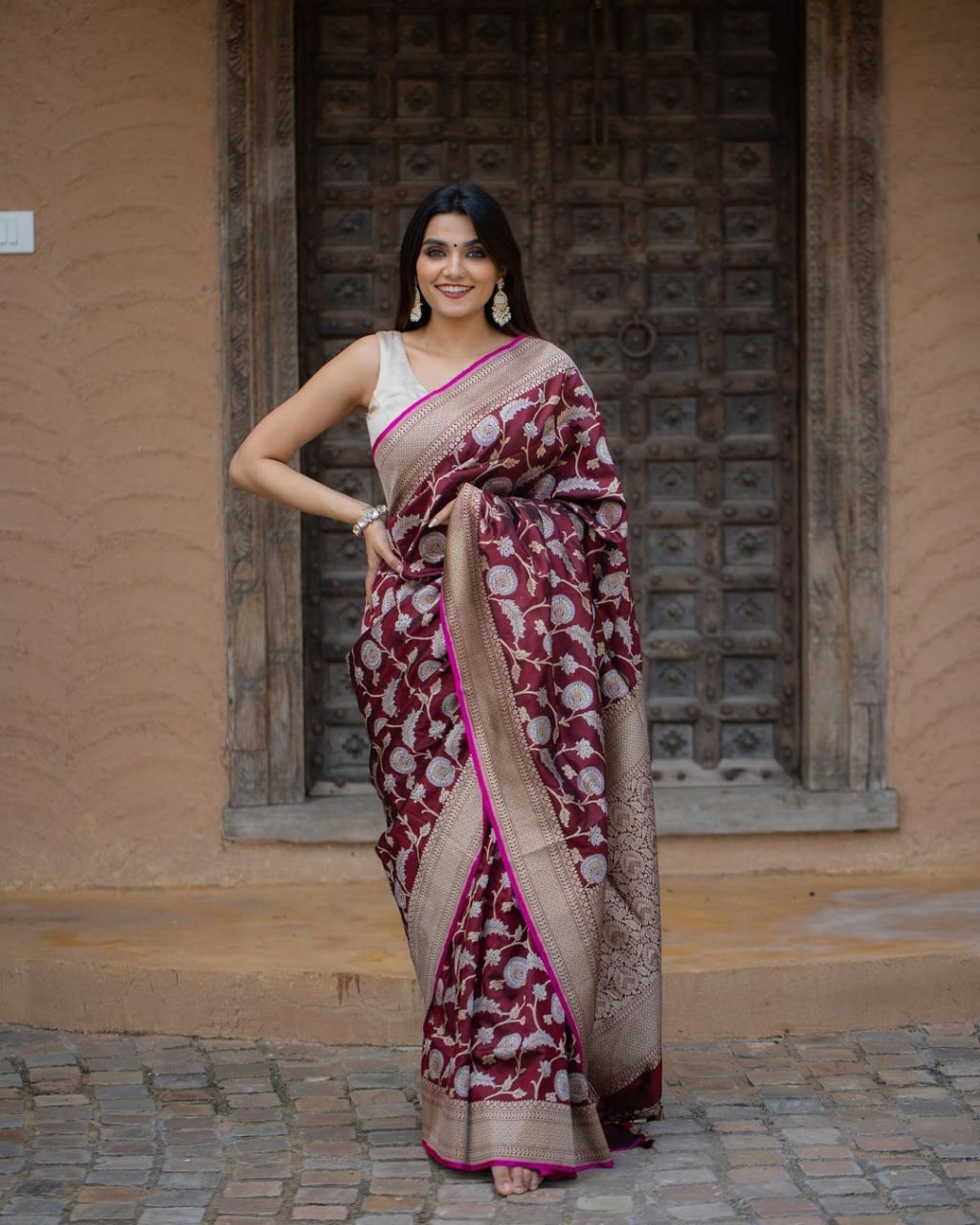 Indian Weddings Special Soft Lichi Silk Saree.