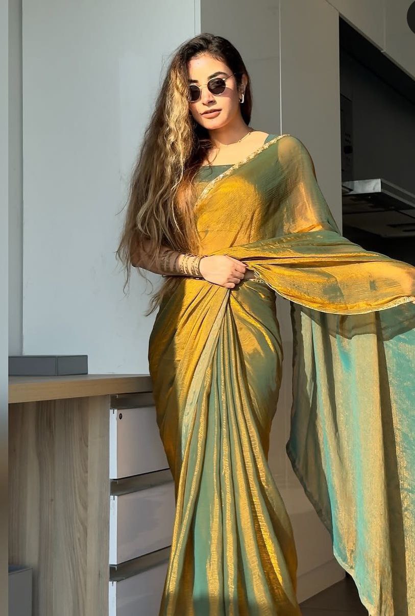 Premium designer most trendy two tone saree collection.