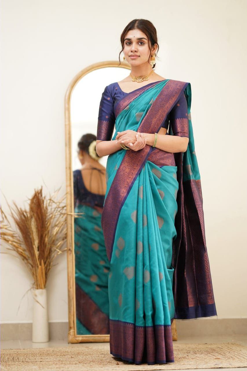 Impressive look Weddigns Special Soft Lichi Silk Saree.
