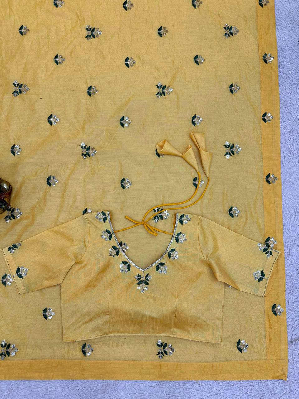 Preety Celebrity Style Heavy Chanderi Silk Saree.