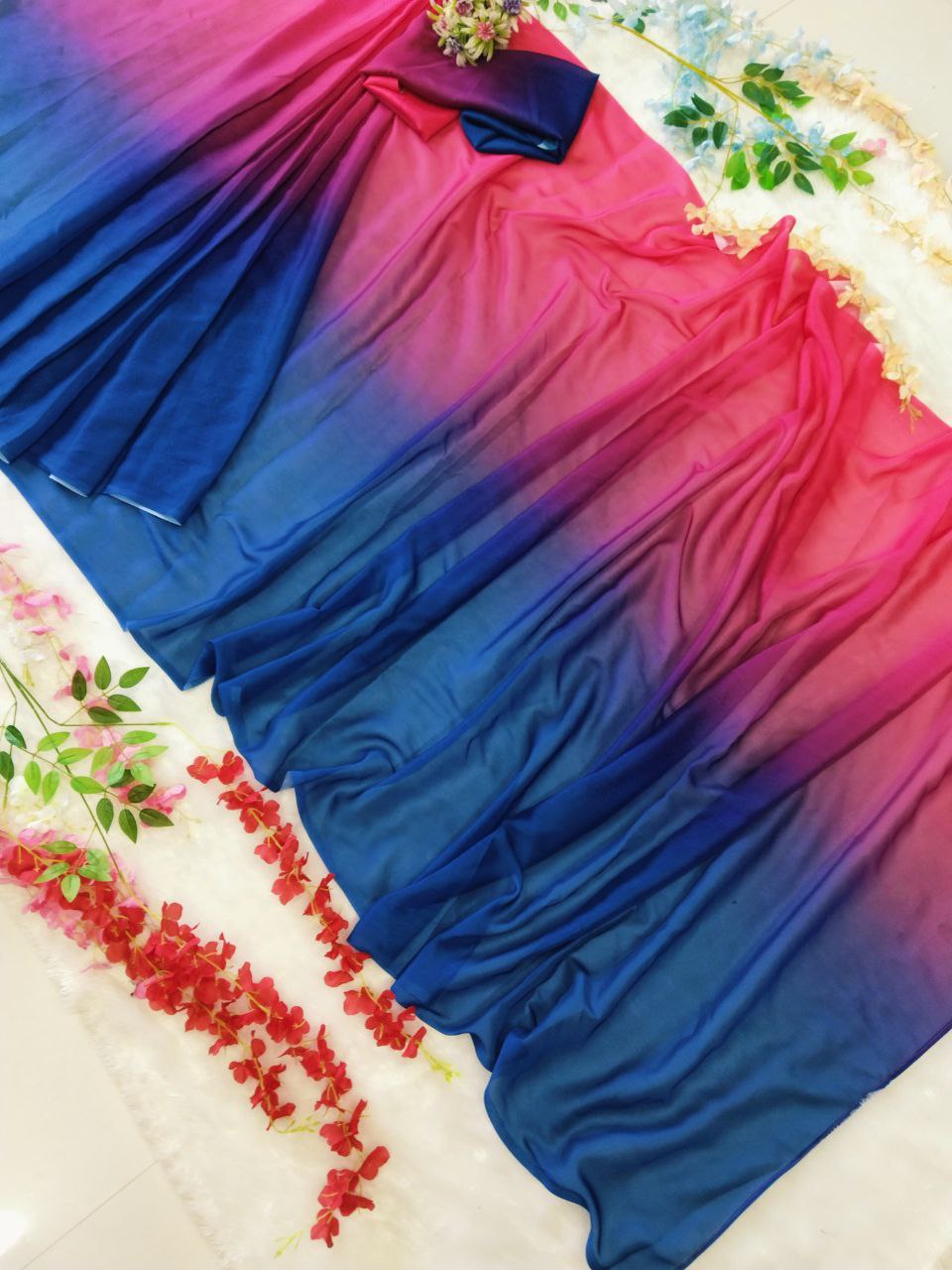 1 - Min Ready To Wear Rangoli Saree With Unstitched Blouse.