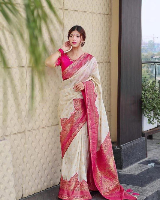 Premium Looking Banarasi Lichi silk saree